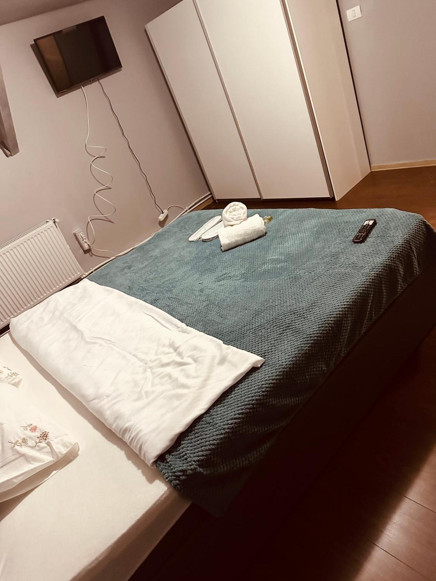 Serbian House Bed & Breakfast Timisoara Bagian luar foto